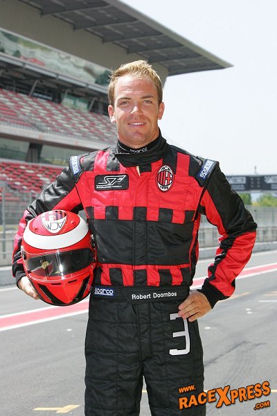 Robert Doornbos in AC Milan kleuren
